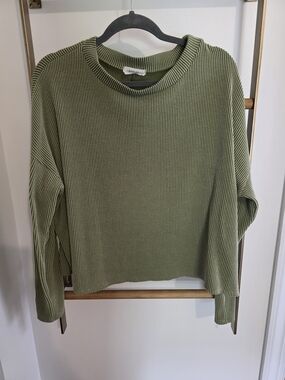 Jolie Olive Green Ribbed Crew Neck Sweater